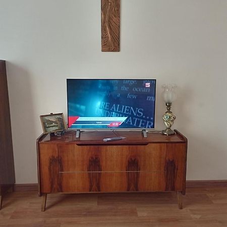 Spacious One Bedroom Apartment In The City Centre Ереван Экстерьер фото